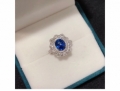 3.01ct斯里兰卡皇家蓝蓝宝石戒指18K金镶0.961ct钻石