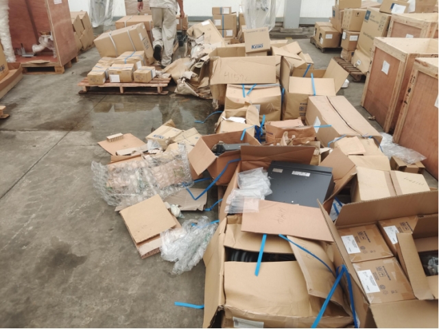 上海外高桥一批水湿船舶配件